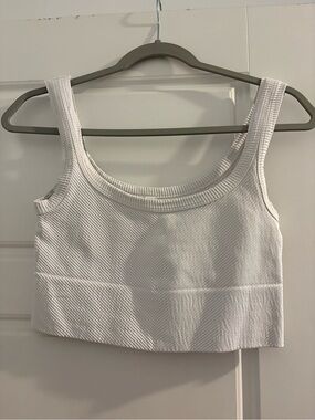 Nikibiki Tank Top